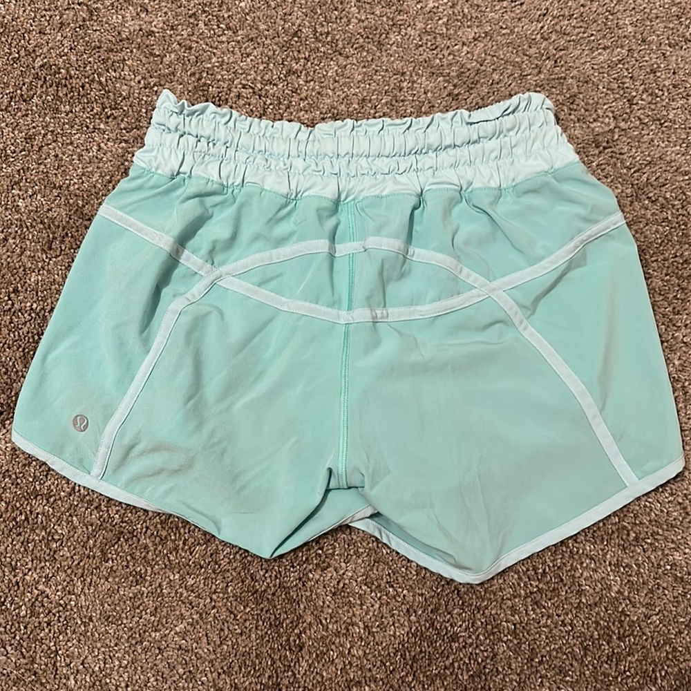 Lululemon tracker shorts